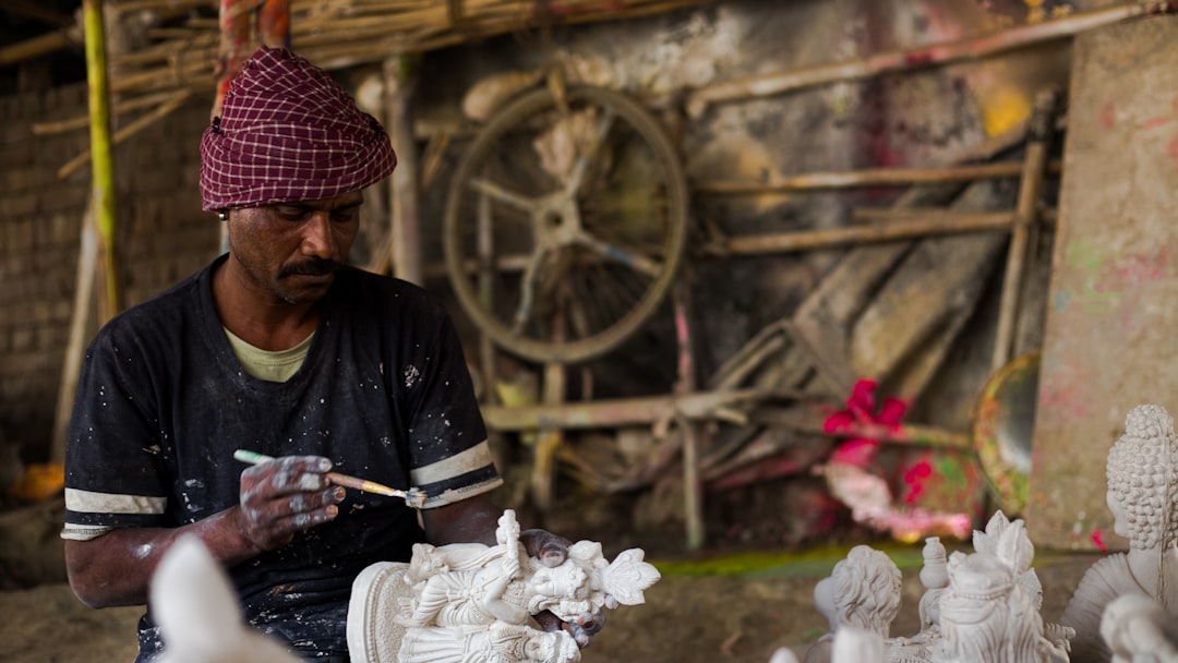 Photo artists revive old crafts
